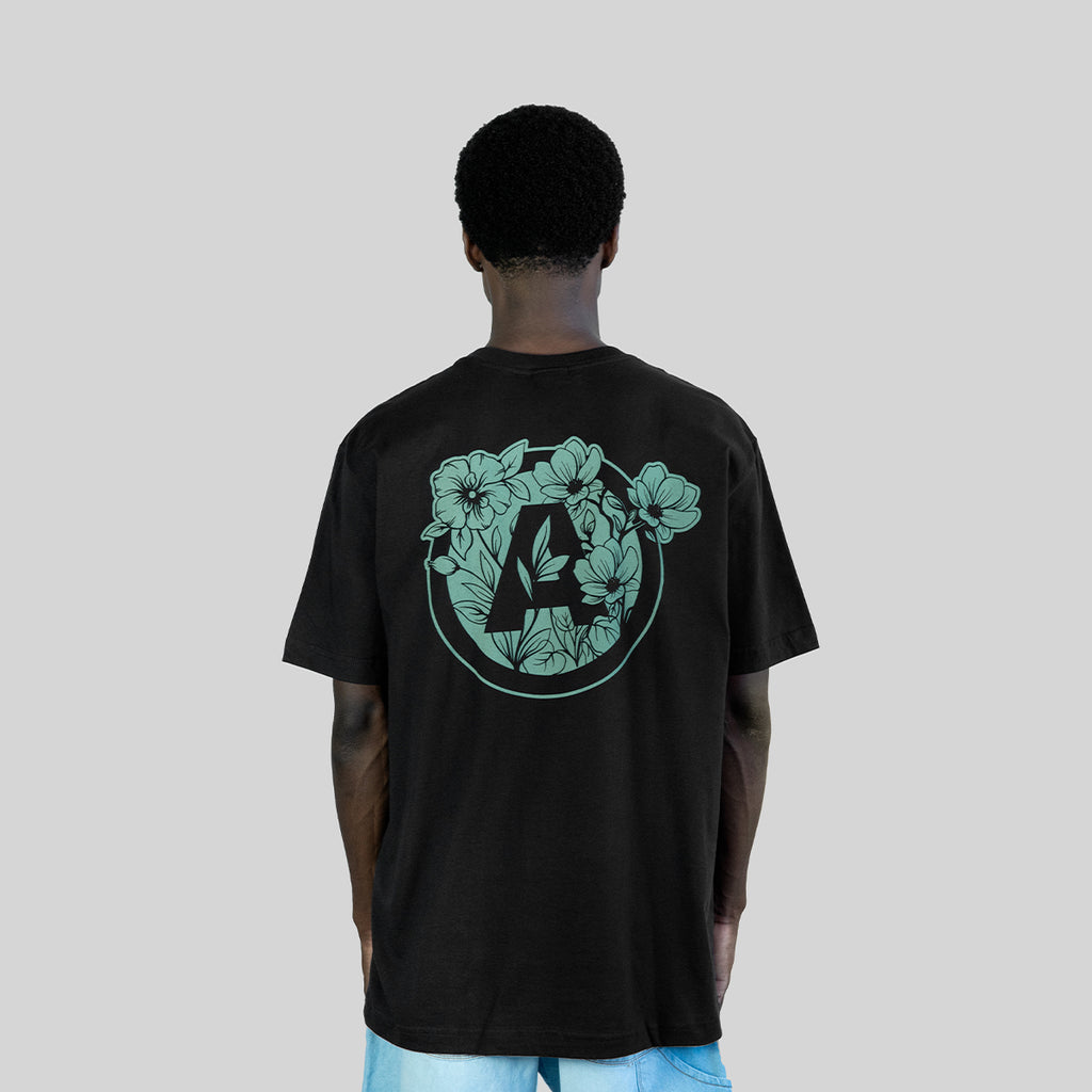 Camiseta Alive Clássica Flowers Preto