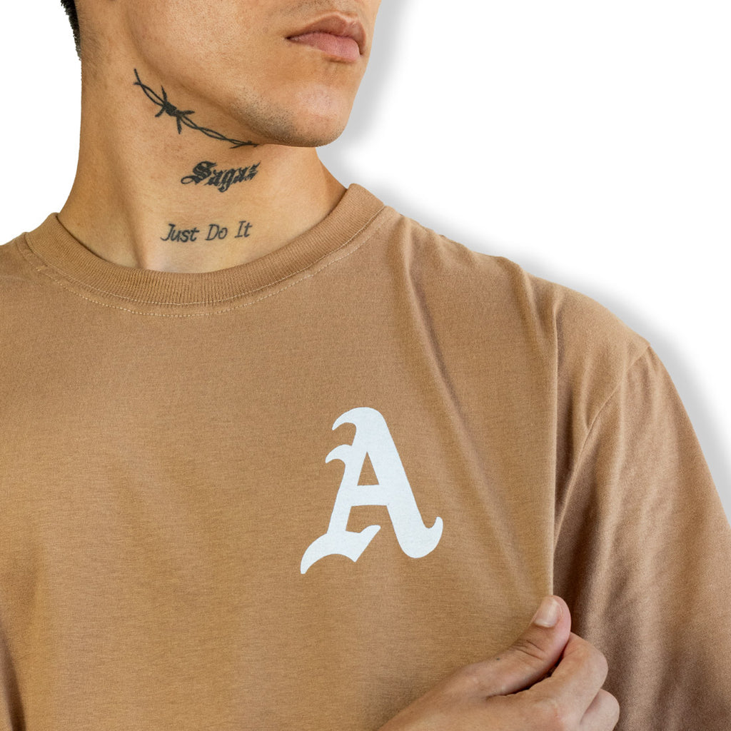 Camiseta Alive "A" Special Bege