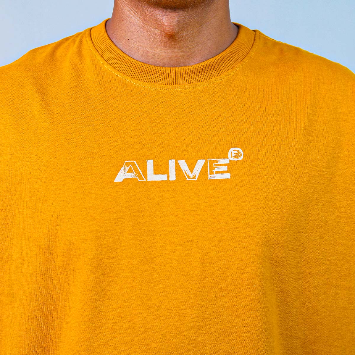 Camiseta Alive Ship Mostarda