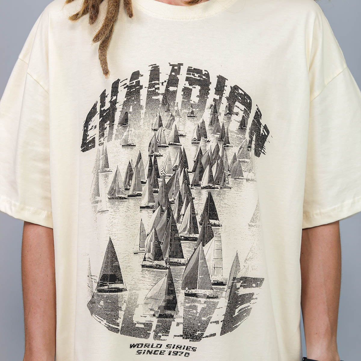 Camiseta Alive Oversized Essencial Champion Off White