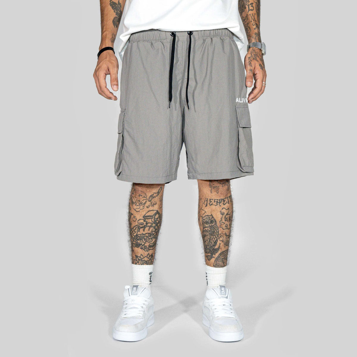 Short Alive Logo Cargo Cinza