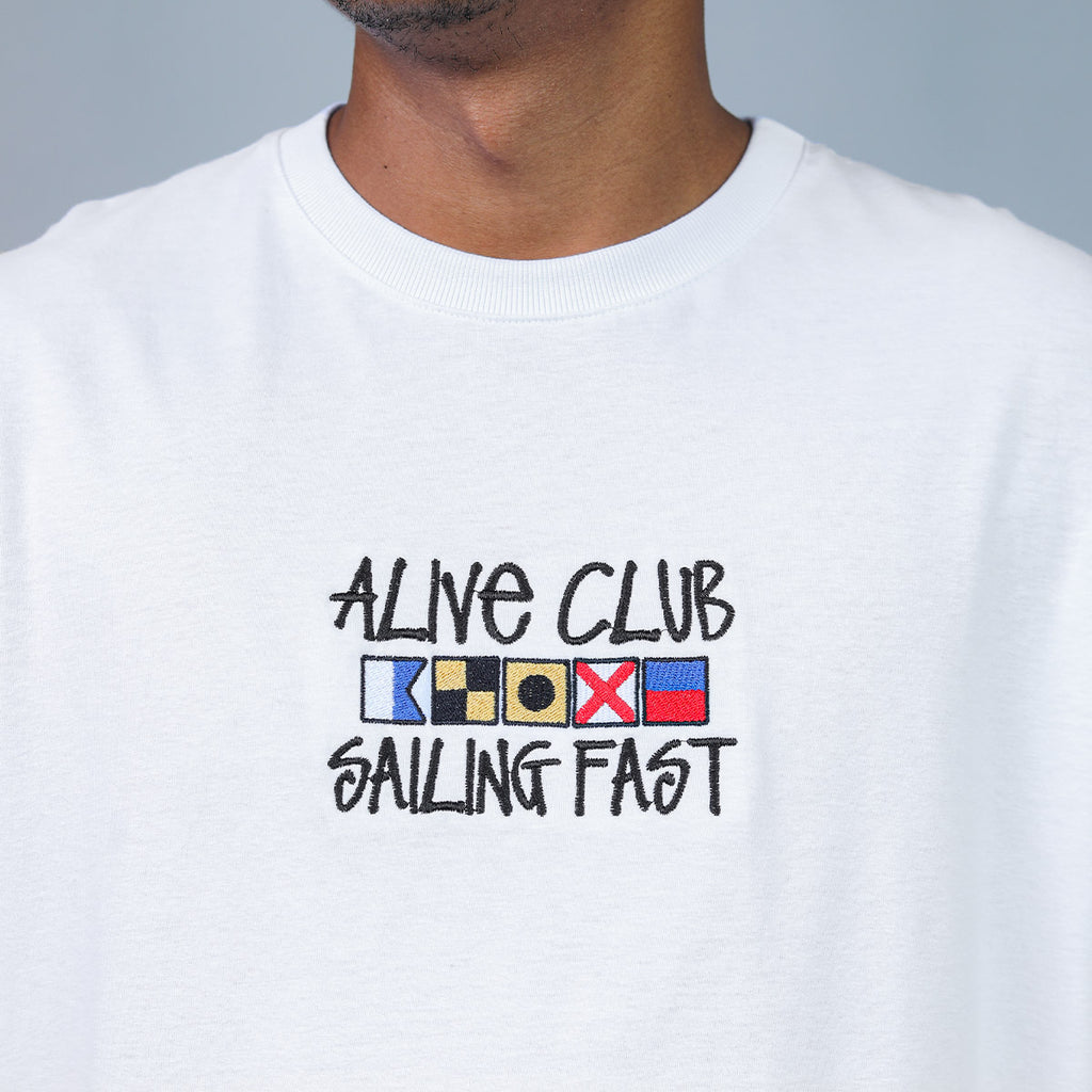 Camiseta Alive Flags Branco
