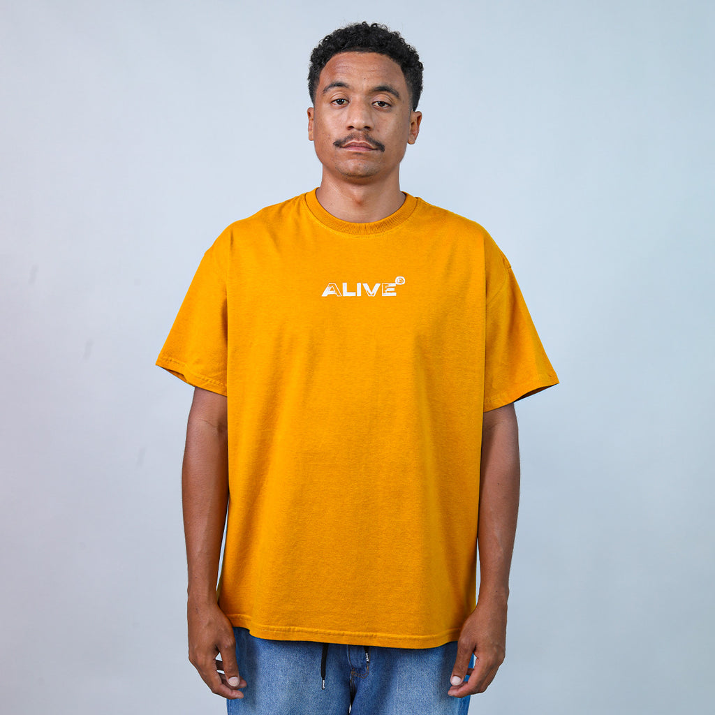 Camiseta Alive Ship Mostarda