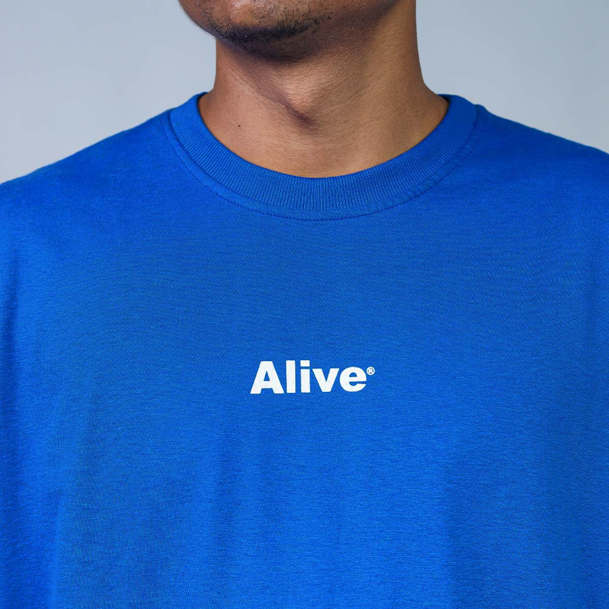 Camiseta Alive Basic Azul Royal
