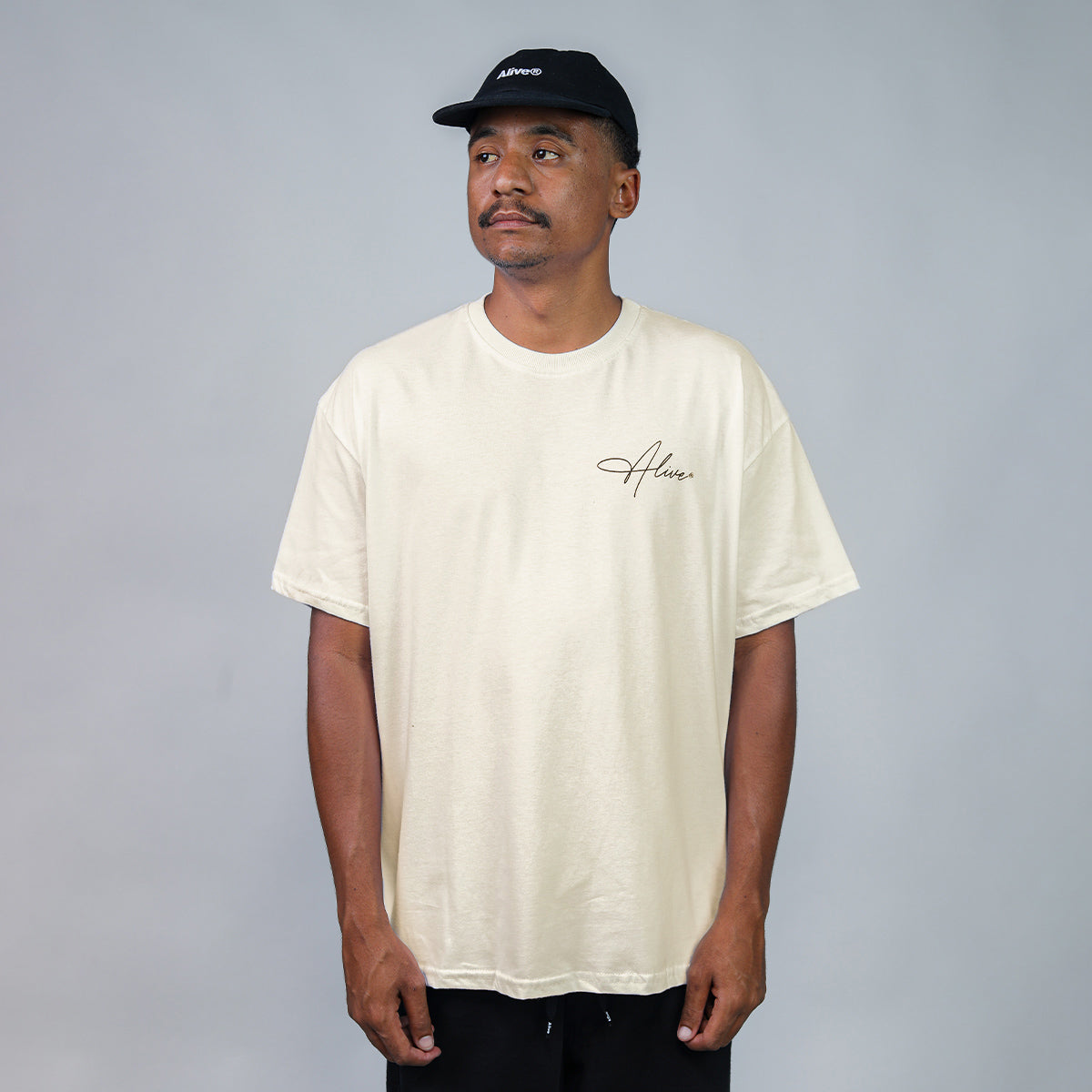 Camiseta Alive Oversized New Signature Off White