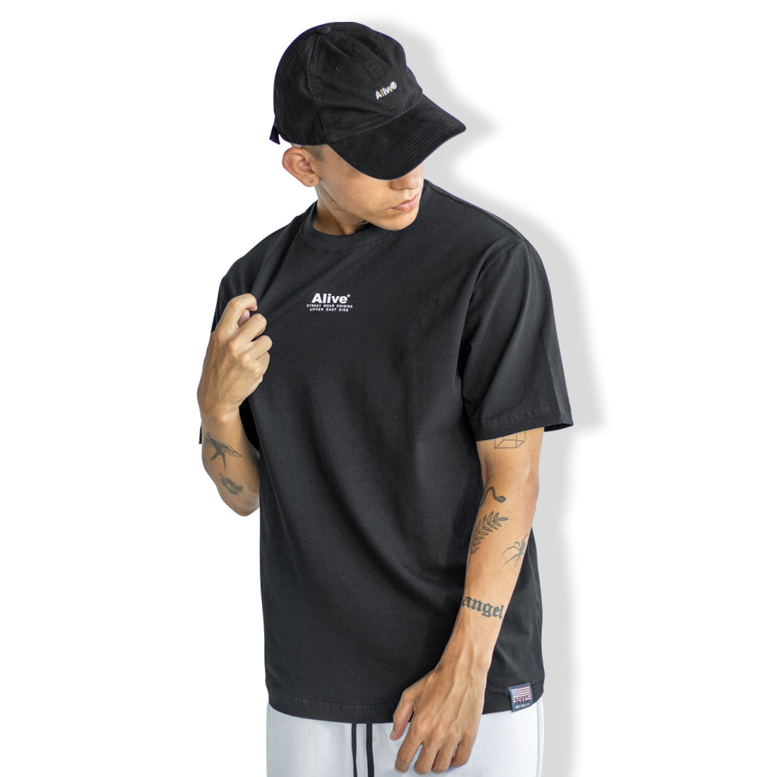 Camiseta Alive Origins Preto