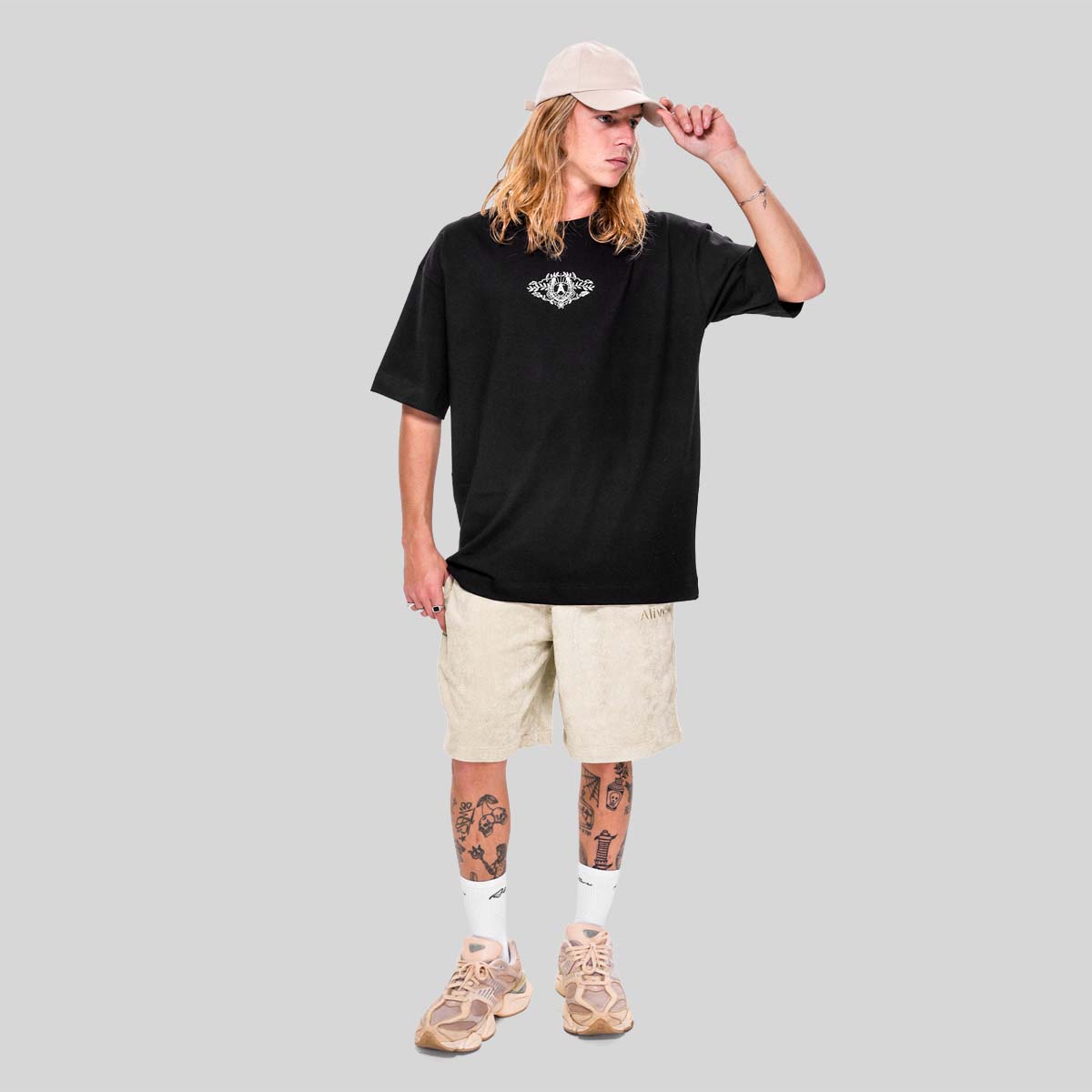Camiseta Alive Oversized Blazon Preto - Texas
