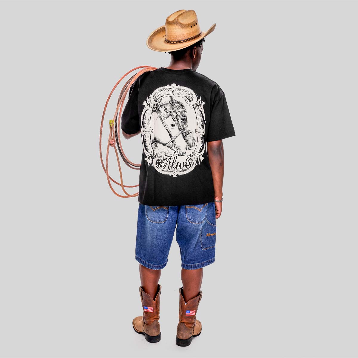 Camiseta Alive Oversized Horse Preto - Texas
